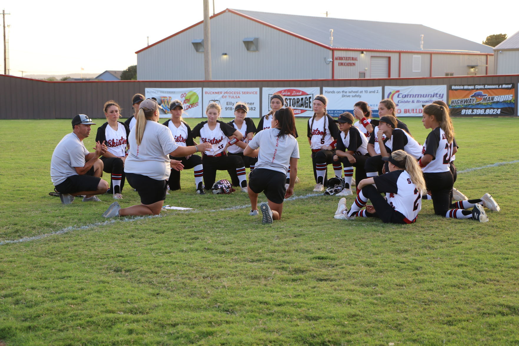Softball vs. Broken Arrow - Senior Night